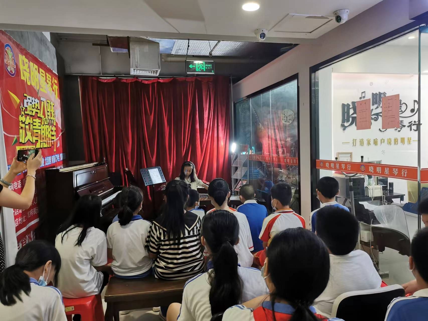 坪山区龙田社区青少年红鼓队文化活动丰富多彩